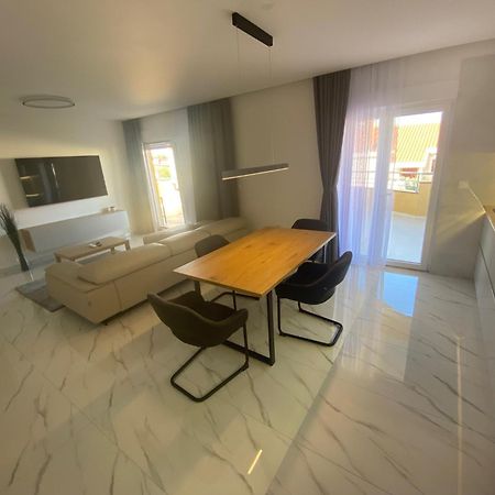 Guest House Ana Residence Zadar Extérieur photo