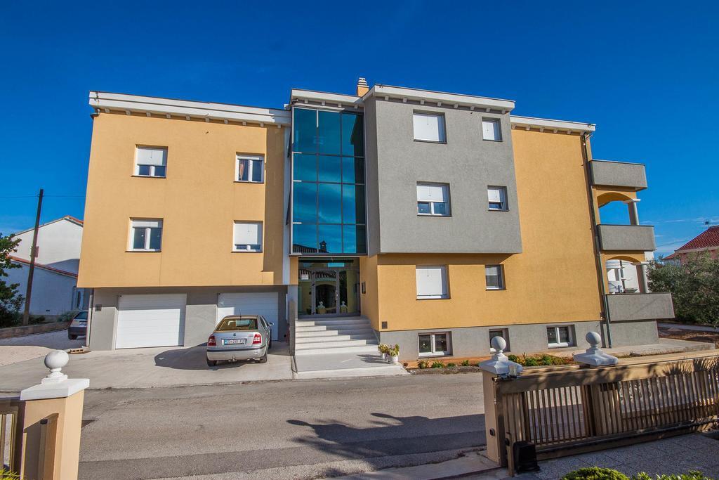 Guest House Ana Residence Zadar Extérieur photo